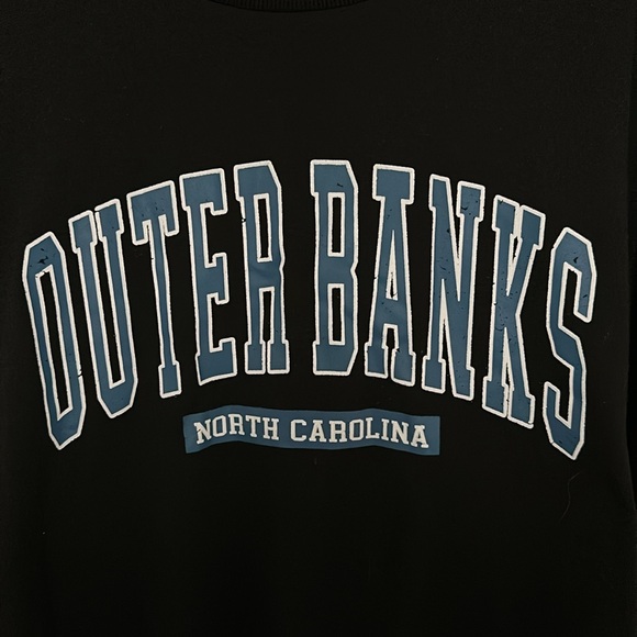 Outer Banks Crewneck - Picture 2 of 3